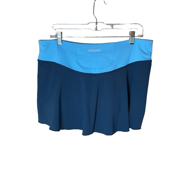 Patagonia Navy Light Blue Tennis Golf Skirt Skort Built In Shorts Size Large - Picture 2 of 7
